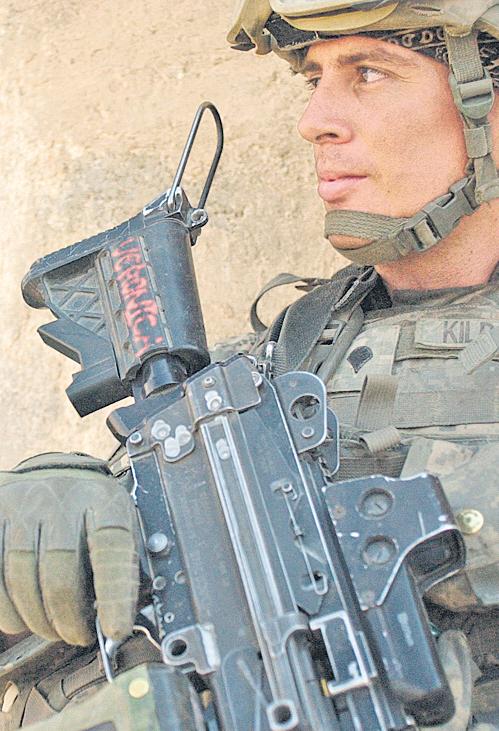 If it's broken, fix it: Let troops repair the military kit they use
