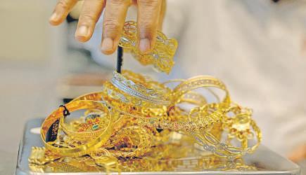 Gold Lending Industry Eyes Self-Regulation, Priority Tag