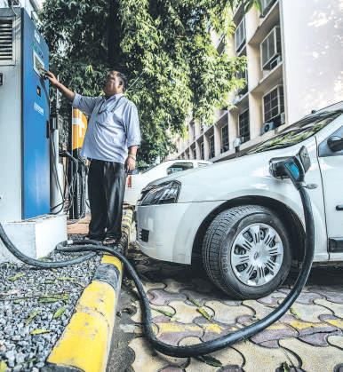Seven changes could charge up India's electric vehicle transition