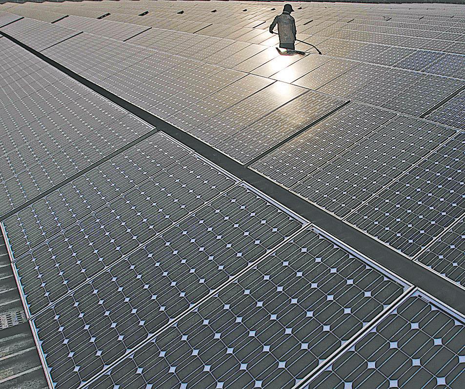 Waaree ups US capacity with 1GW buy amid controversies