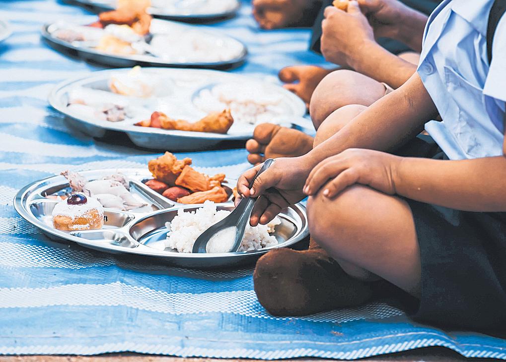This festive season, spread the joy of food