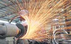 IIP growth slows to 4% in Aug
