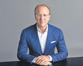 Mini packs, big reach: Estée Lauder eyes India middle class