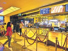 Small-town multiplexes go gourmet. Will the plan work?