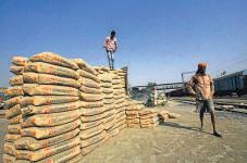 Adani, Aditya Birla locked in a race to expand cement biz