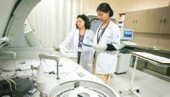 Specialty care offsets seasonal dip, lifts Apollo’s Q2 profit 26%