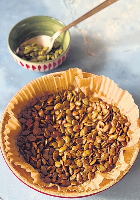 How to use pumpkin seeds in everyday cooking