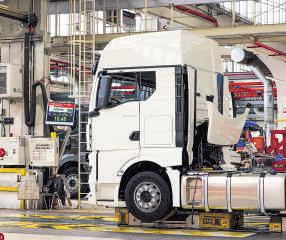 Tata, Murugappa, VECV inch towards e-truck incentives
