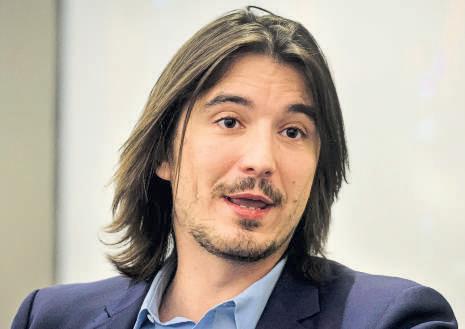 Traders are flooding markets with risky bets. Robinhood’s CEO is their cult hero.