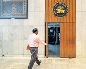 Fintechs turn fund magnets with cross-border licensing