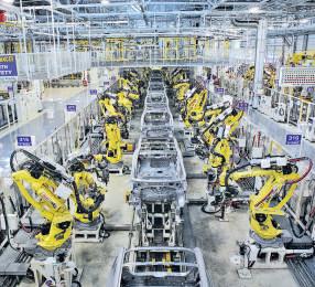 Indian auto parts cos bet on China amid West's EV U-turn
