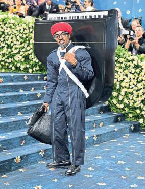 When fashion was just a big performance
