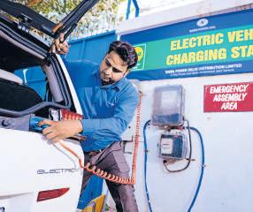 Auto majors allay fear over slowing adoption of EVs