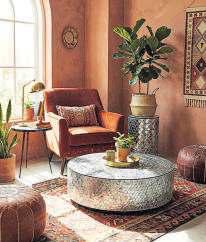 Art, furniture and a Thai food feast