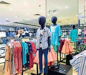 Venture capital firms do a fit check with fashion startups