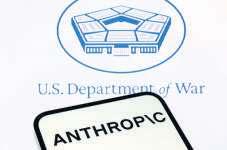 Tech freedom, AI networks dominate MWC