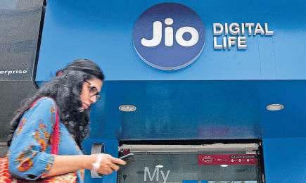 Jio Platforms targets up to $140 billion IPO valuation