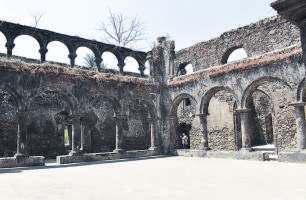 Inside the ruins of Bacaim, the forgotten capital