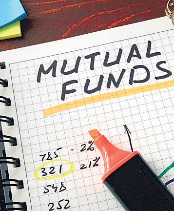 Startups, VCs rush to digitize India's mutual fund sellers