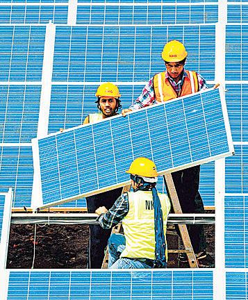 Solar power focus of Australia, India renewable ties