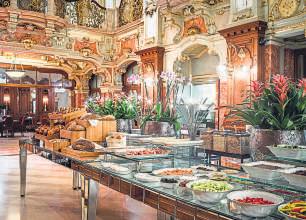 The story behind the world's most beautiful café