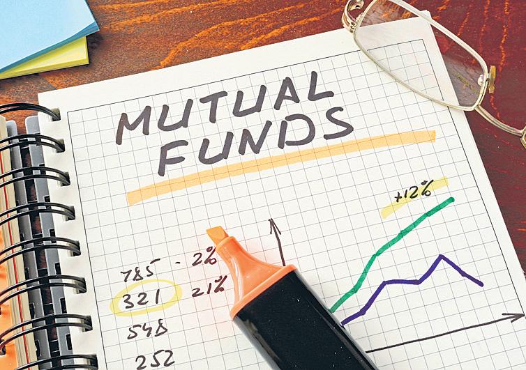 INVESTORS CAN USE THESE MUTUAL FUNDS TO OVERRIDE THEIR BEHAVIOURAL BIASES