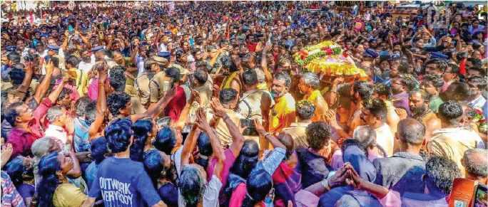 ഇന്ന് മകരവിളക്ക്