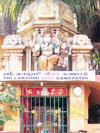 Fear of tighter US visa norms keeps temples, consultancies busy