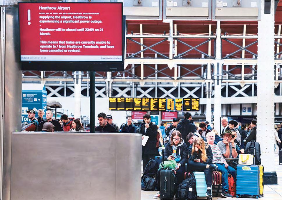 Heathrow shutdown causes global flight turmoil