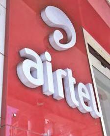 Singtel Offloads 1.2% Direct Stake in Airtel for $1.5 Billion via Block Deal