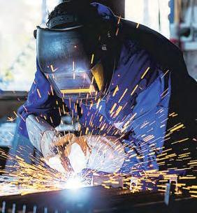 Core sector growth slips to 8-mth low in Apr