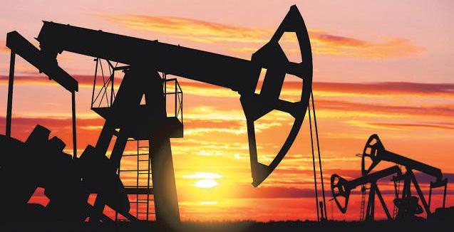 US Sanctions on Russia May Cripple India's Oil Imports