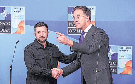 Zelenskyy warns Nato allies of Russia threat