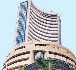 Markets End Lower on Selling in IT Stocks, Fresh Foreign Fund Outflows