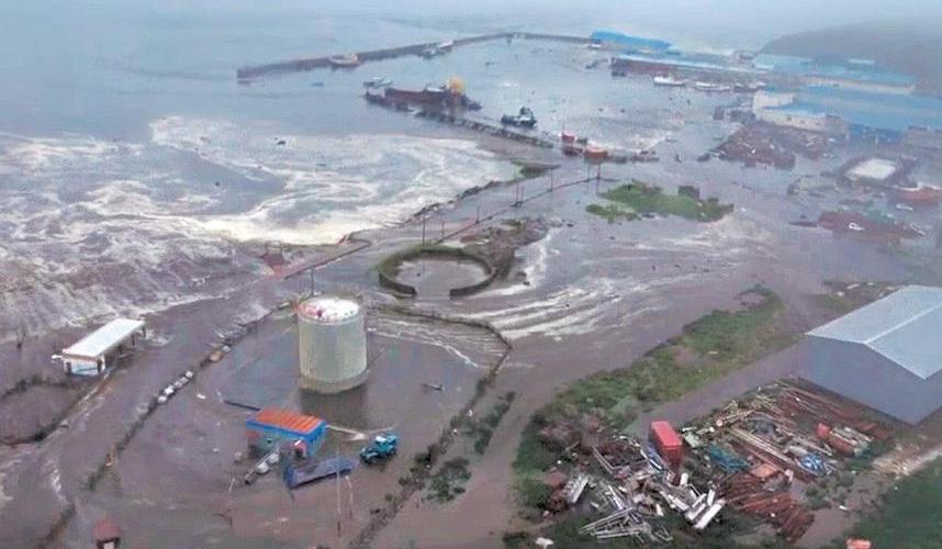 Quake in Russia Sends Waves Across World