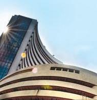 Benchmarks slide after RBI rate pause, US tariff threat