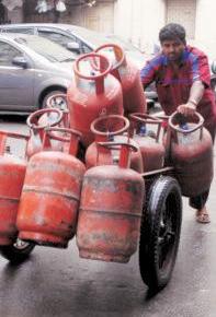 ₹30,000 cr LPG subsidy to compensate oil firms