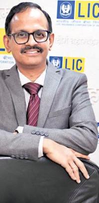 LIC Targets Sales Growth in Double Digits for FY26