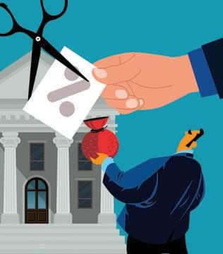 Low savings account rates fuel a rush to liquid funds