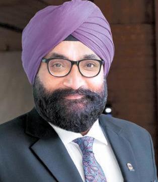 No plans to offer non-blended petrol, no controversy over E20