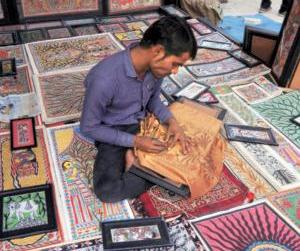 Of fading strokes and language of Mithila