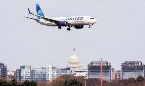 US air traffic staffing shortages stall thousands of flights