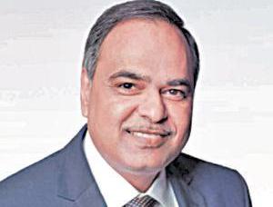Weight-based CAFE relief to hurt safer car push: Shailesh Chandra