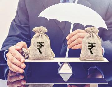 Insurance firms still negotiating with distributors on commission revisions