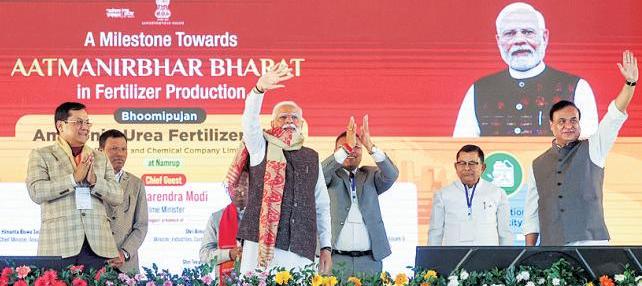 Modi sounds poll bugle in Bengal, Assam