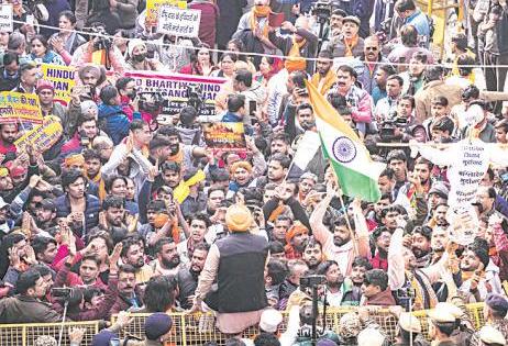 Hundreds protest outside Bangladesh missions in India