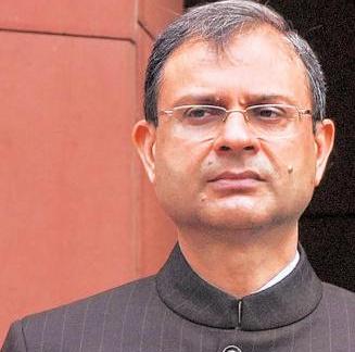 RBI governor asks staff to sharpen supervision