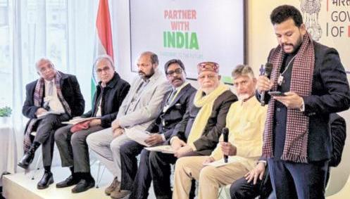Lodha signs MoU with Maha to invest ₹1 trn in data centre park