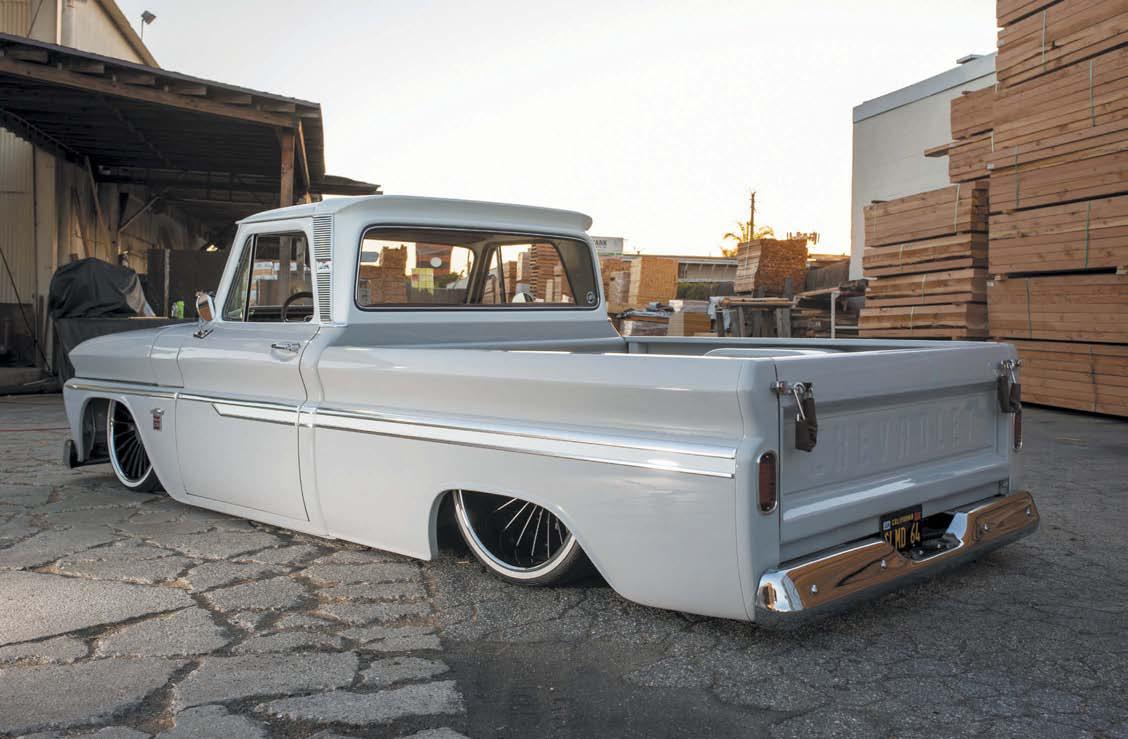SLMD64C10