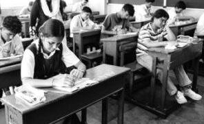 10वीं के मौजूदा बैच को तीन भाषाएं पढ़ने से छूट